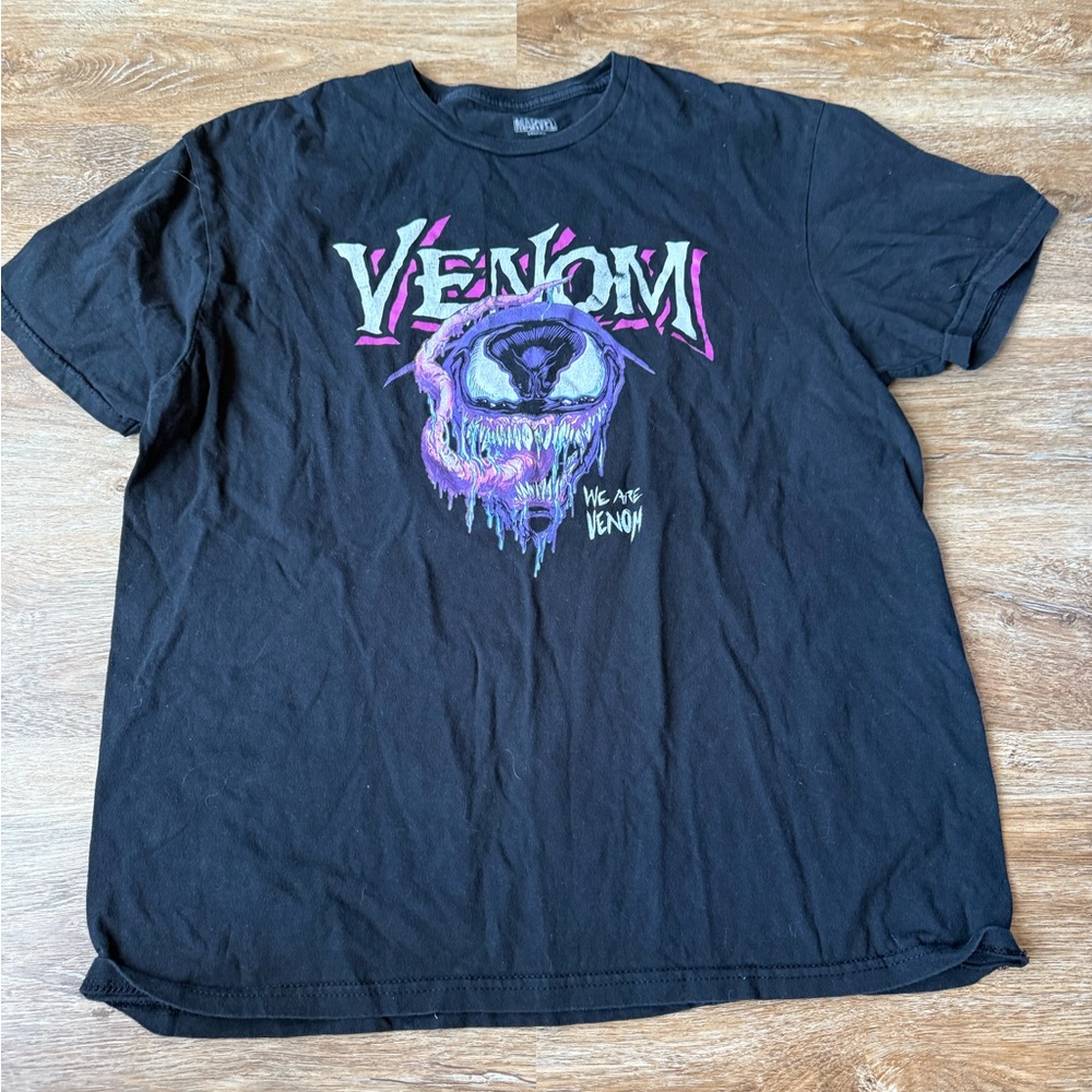Marvel We are Venom Graphic T-Shirt men’s L